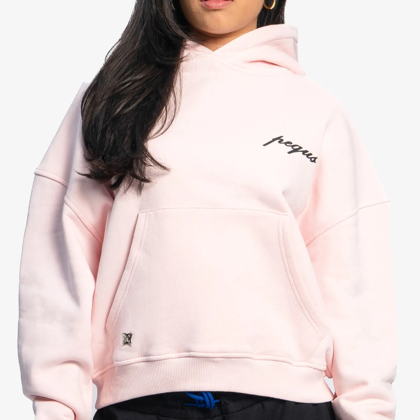 A Paradise Beach Club Graphic Cropped Hoodie