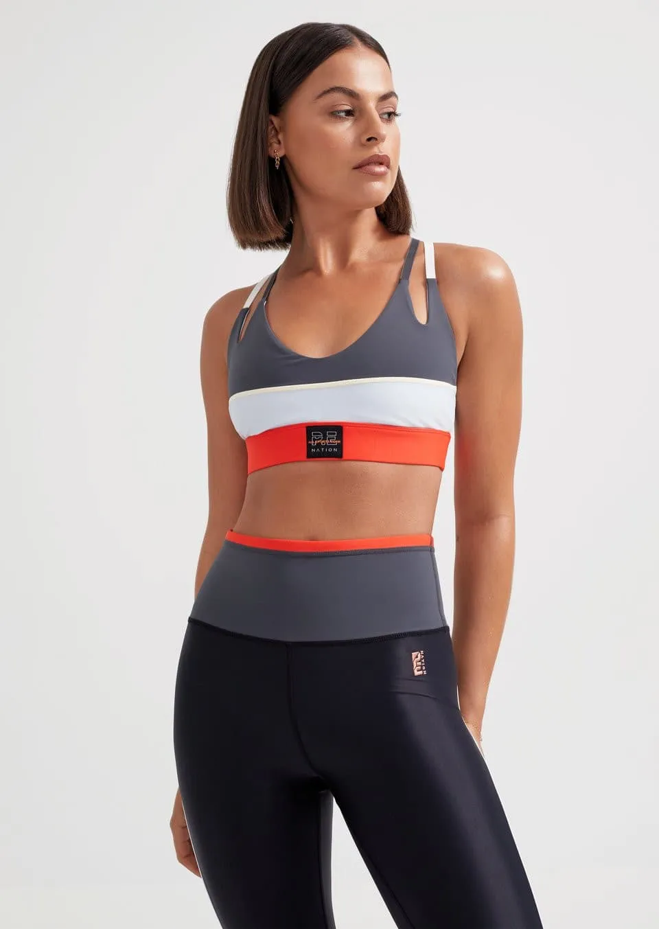 JUMPSHOT SPORTS BRA IN CHARCOAL