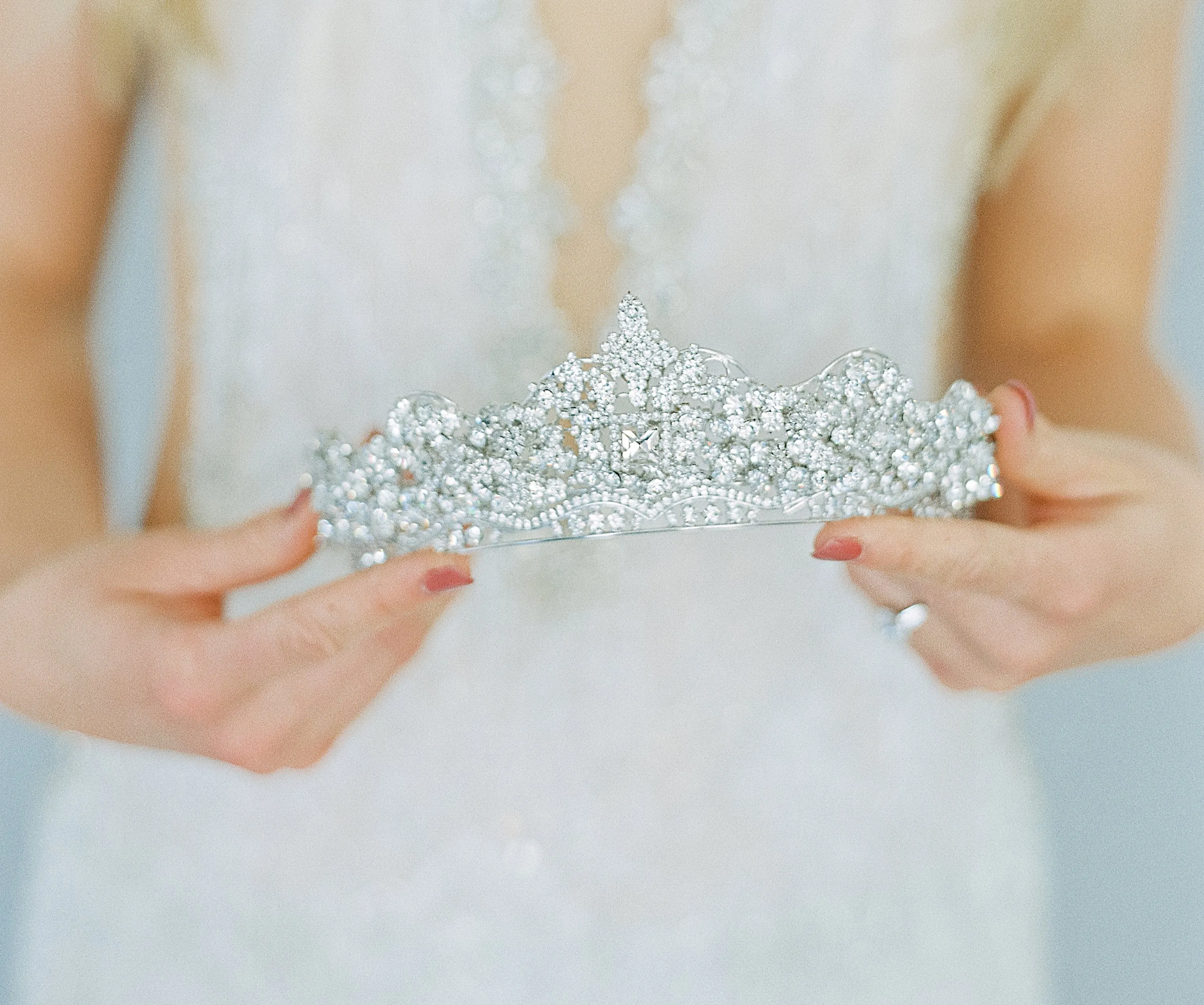 SHELLIE Bridal Tiara