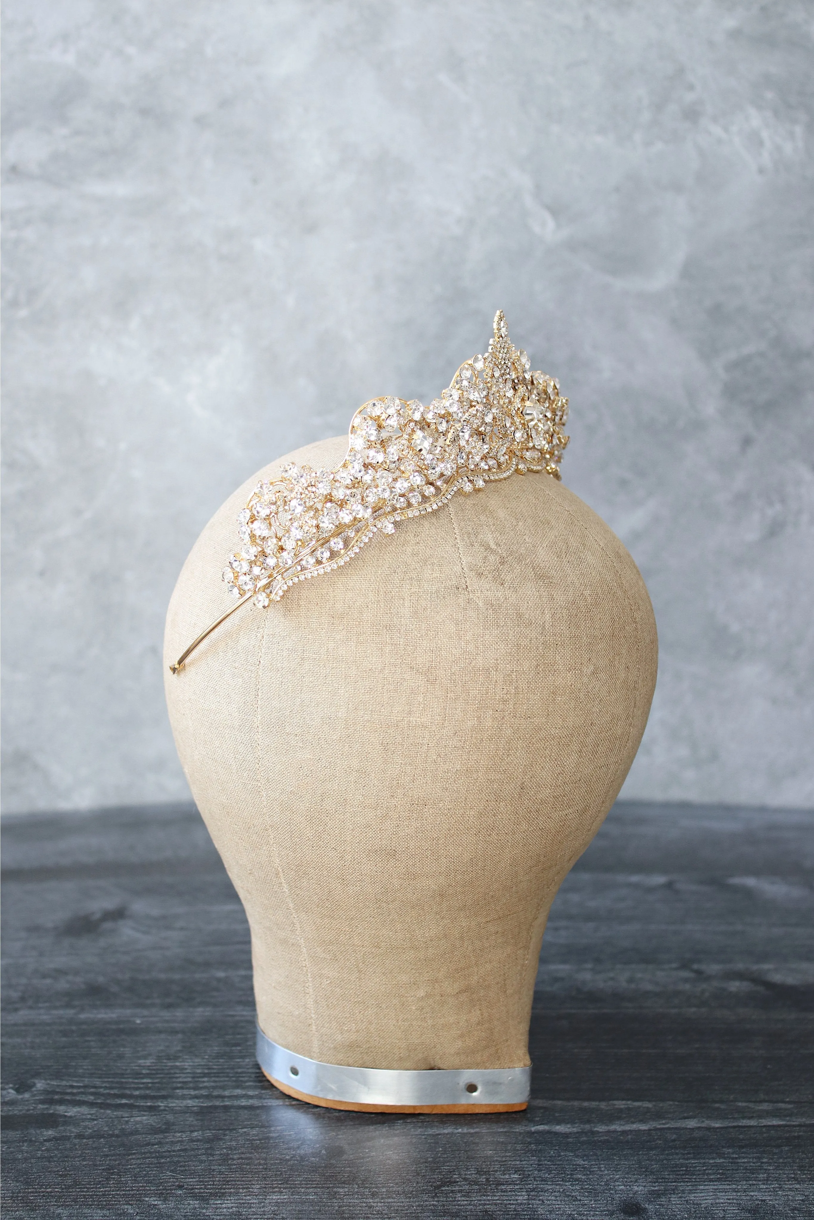 SHELLIE Bridal Tiara