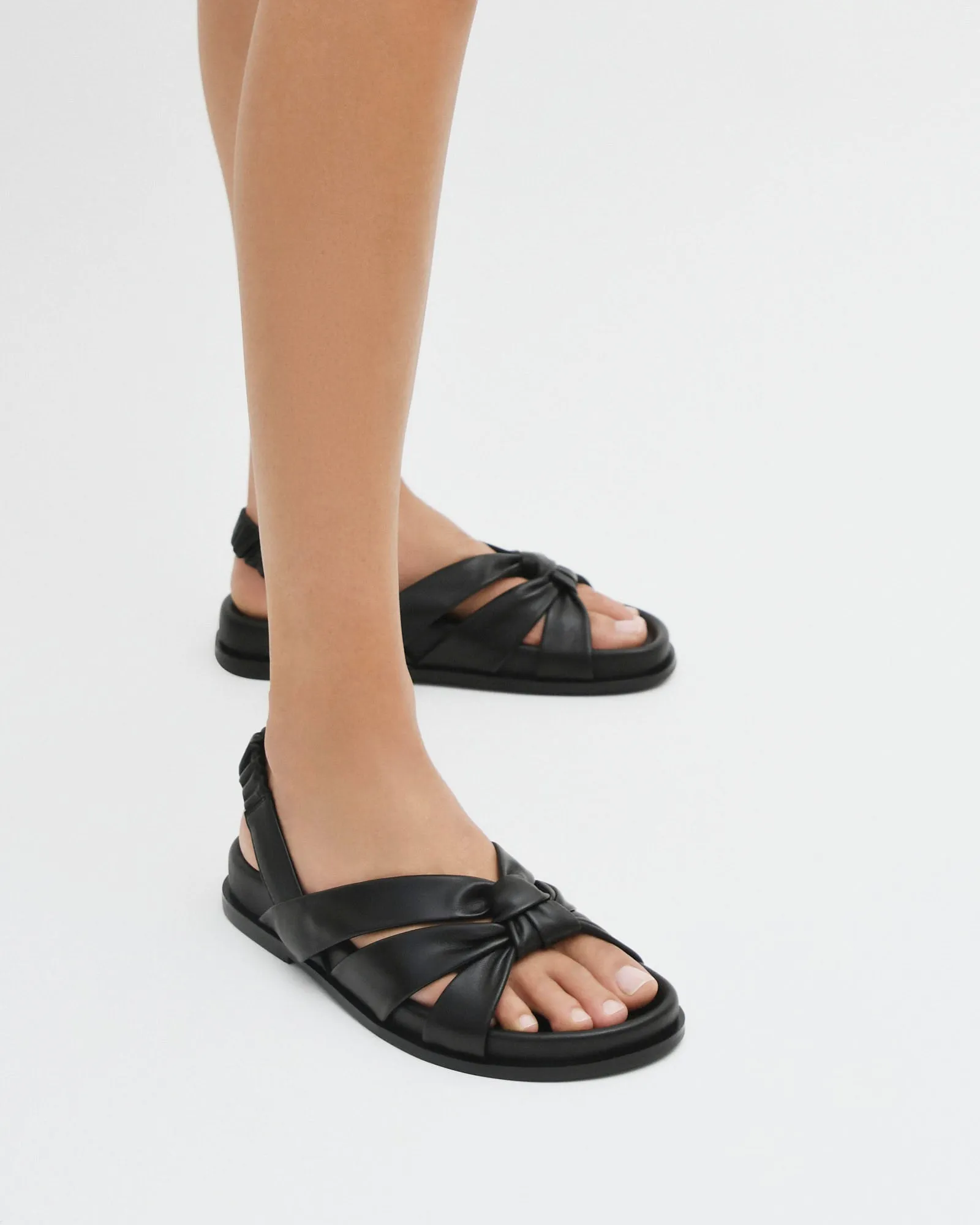 VINCENT FLAT SANDALS BLACK LEATHER