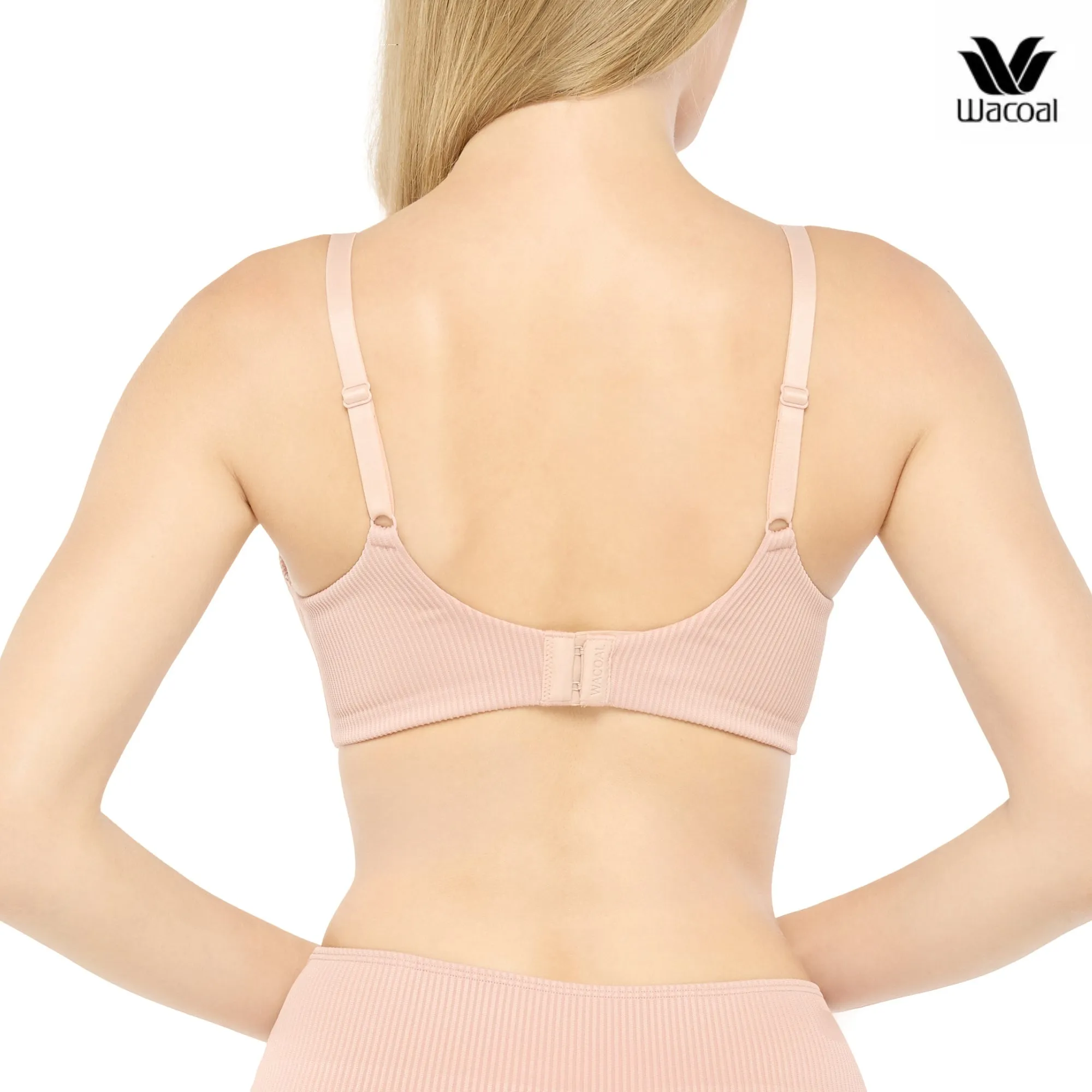 Wacoal Wireless Bra บราไร้โครงใส่สบาย ฟองน้ำบาง 10 มิล รุ่น WB5X55 สีเบจ (BE)